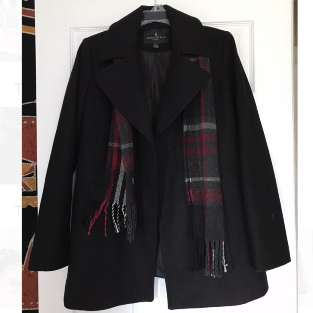 London Fog pea coat❄️